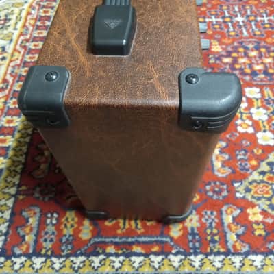 Behringer AT108 Ultracoustic 1x8 Combo Amp image 5