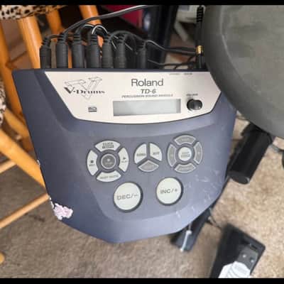 Roland TD-6 Drum kit, mesh snare, xtra toms image 2