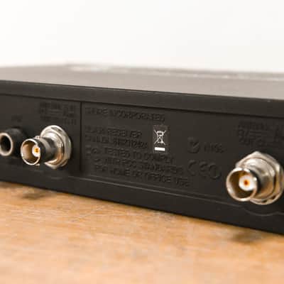 Shure ULXS4 Wireless Receiver - J1 Band: 554-590 MHz (NO POWER SUPPLY) CG0101P image 8