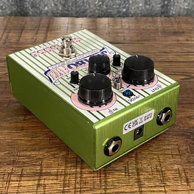 Dunlop Way Huge Special Edition Swollen Pickle XXX Jumbo Fuzz Guitar Effect Pedal image 3