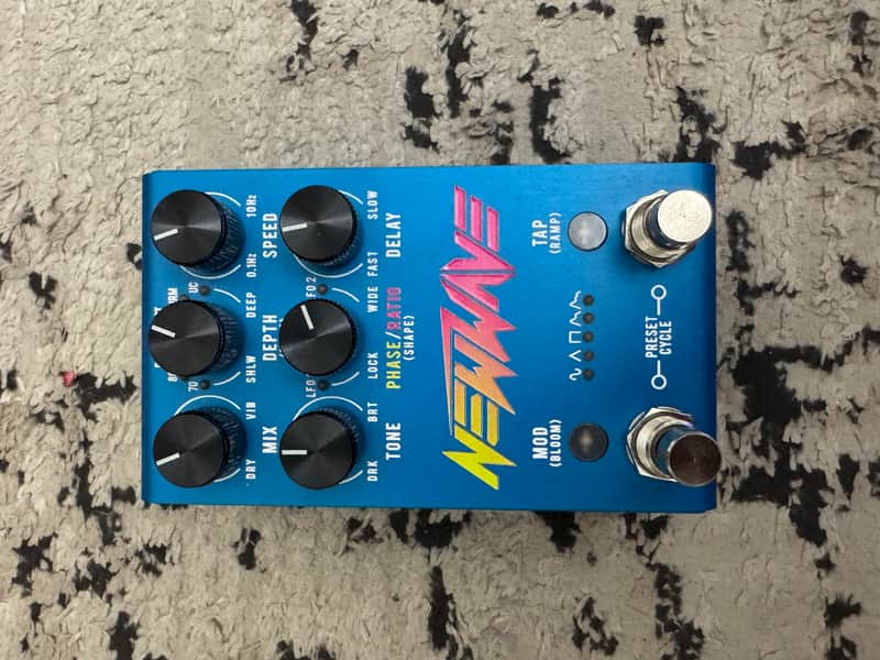 Jackson Audio New Wave 2023 - Present - Blue image 1
