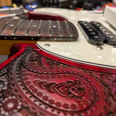 Dean Zelinsky Dellatera Engraved Red Wine Paisley, 2017 - Red Wine image 19