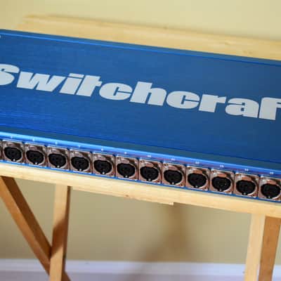 Switchcraft PT16FX2DB25 16-point XLR Female - DB25 Patchbay 2018 Blue image 3