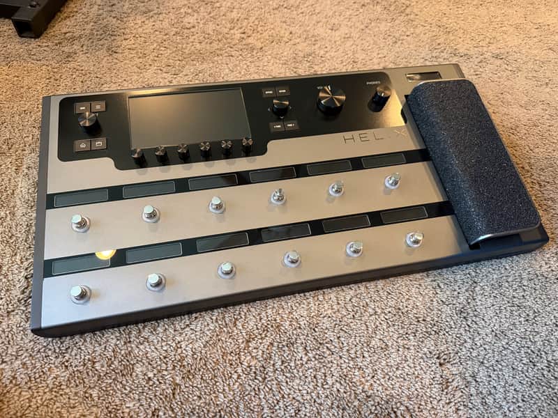 Line 6 Helix Floor Limited Edition - Space Gray w/ Backpack image 1
