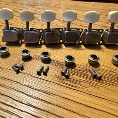 Fender Schaller Six In Line Tuners Plastic Buttons 1960s image 1