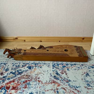 Antique Hungarian Zither Csikófejes Citera with horses (1800-1900s) image 5