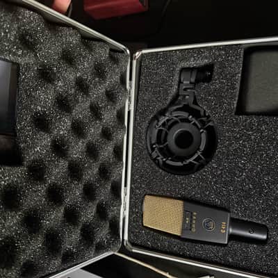 AKG C414 XLII Large Diaphragm Multipattern Condenser Microphone 2010s - Black image 2
