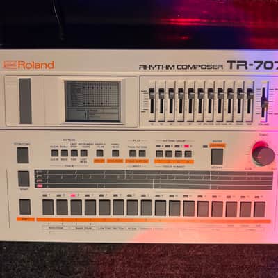 Roland TR-707 Rhythm Composer 1985 - White image 2