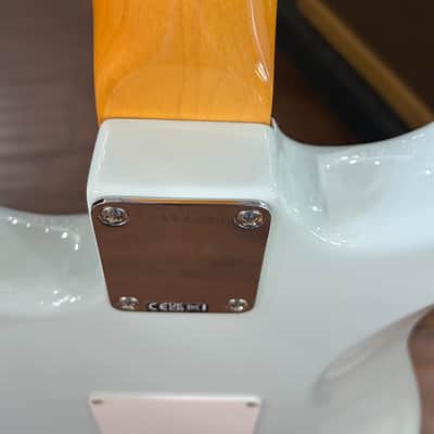 Fender American Vintage II 1965 Stratocaster  2025 - Sonic Blue / 7lbs. 11.5oz. #V2554025 image 9