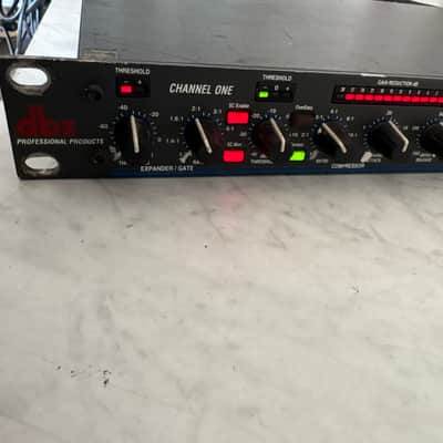 dbx 1066 Dual-Channel Compressor / Limiter / Gate 2010s - Black image 2