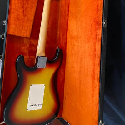1966 Fender Stratocaster - Sunburst. Excellent Condition. image 16
