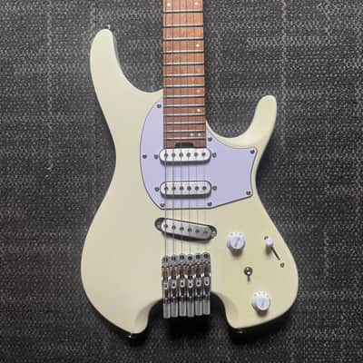 Ibanez ICHI10-VWM Ichika Nito Signature Quest 2021 Vintage White Matte image 1