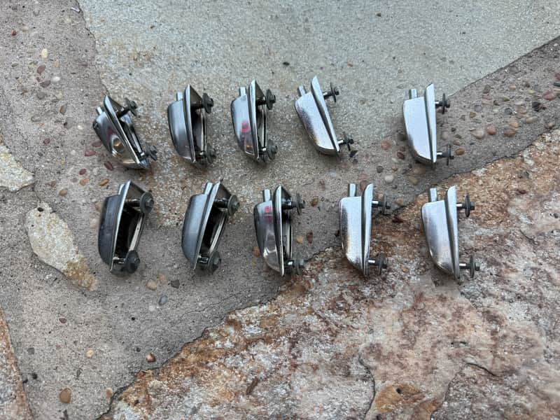 Ludwig 60's Ludwig Large Bass Drum Lugs - Set of 10 W Mounting Screws
