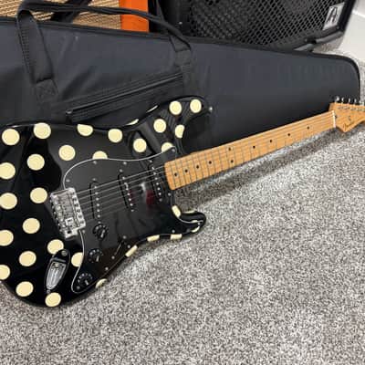 Fender Buddy Guy Artist Series Signature Stratocaster Polka Dots image 1