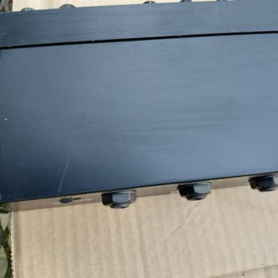 Alesis 3630 Dual-Channel Compressor / Limiter with Gate - Classic Hardware VCA (With Correct AC PSU) image 11