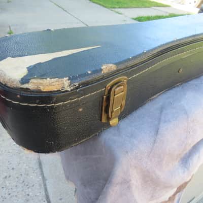 GUILD 1960's BLUESBIRD BASS HARDSHELL CASE RARE ORIGINAL CASE image 5