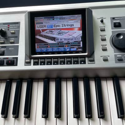 Roland Fantom-X6 61-Key Workstation Keyboard 2004 - 2008 - Silver image 2