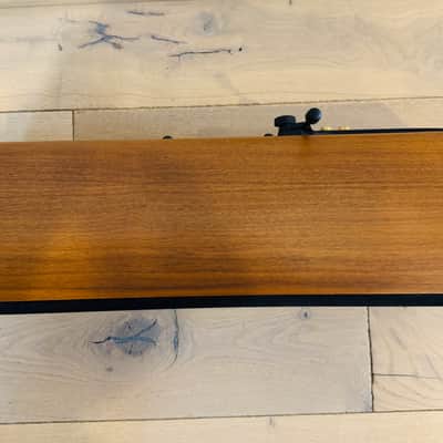 Klipsch KV-2 Center Channel Speaker in Walnut – Original Owner – Very Good Condition image 3