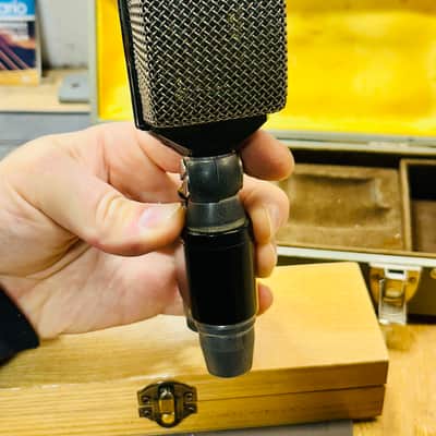 Refurbished AKG D20 1960s - SUPER CLEAN sounds amazing! Includes case and AKG Pigtail cable with new genuine Neutrik jack & original case - All Original! image 10
