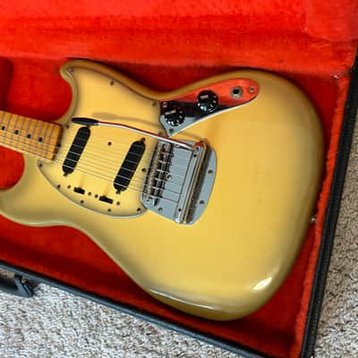 1978 Fender USA Mustang in Antigua image 3