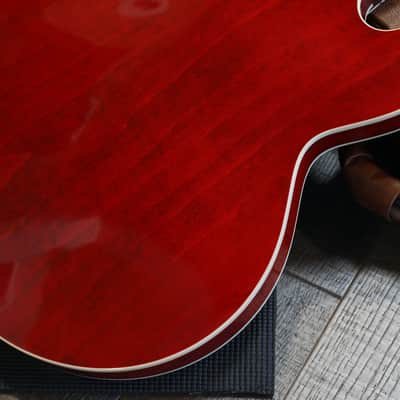 Minty! 2022 Gibson ES-335 Semi-Hollow Electric Guitar Cherry Gloss + OHSC image 17
