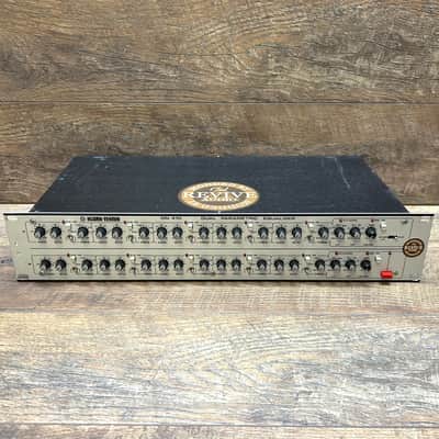 Revive Audio Modified: Klark Teknik DN410 Dual Parametric Equalizer, excellent-Output Transformers image 2
