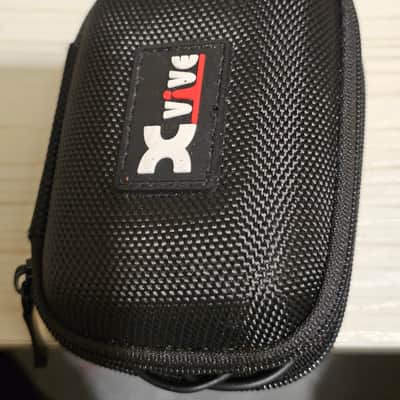 Xvive U4T9 Wireless In-Ear Monitor System with T9 In-Ear Monitors 2019 - Present - Black image 3