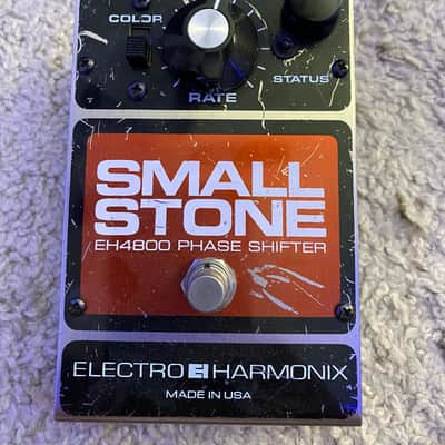 Electro-Harmonix Small Stone EH4800 Phase Shifter | Reverb Canada