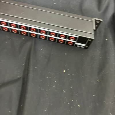 TASCAM PB-32P Audio Patch Bay 32 Point Rackmount Signal Router Tested image 2