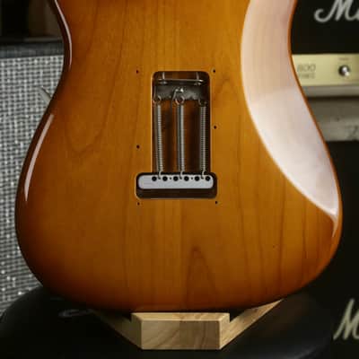 Upgraded Fender Stratocaster American Performer, USA 2020 - Transparent Brown Burst image 7