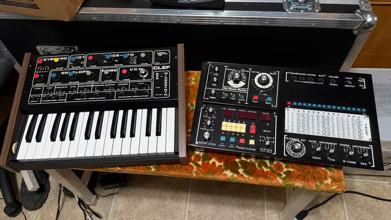 SUPER RARE CLEF B30 Microsynth, Band In A Box & Master Rhythm + all 3 manuals. image 1