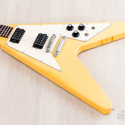 1983 Gibson Flying V '67 Spec Vintage Guitar Alpine White w/ Tim Shaw PAFs, Case & Hangtags image 9