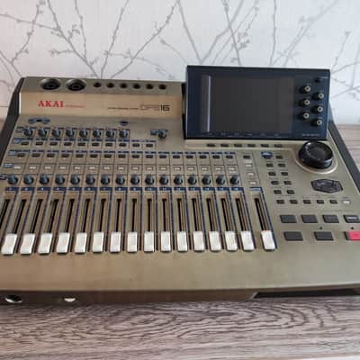 Akai DPS16 2004 - Grey image 1