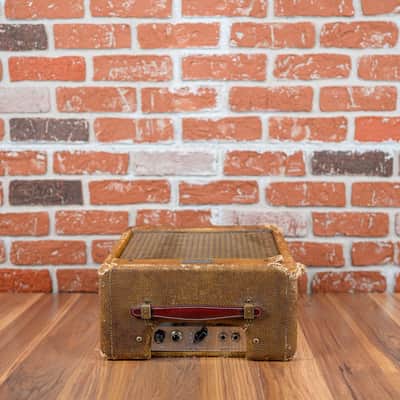 Fender Champ 5F1 Narrow Panel 5-Watt 1x8" Guitar Combo 1963/1964 - Tweed image 8