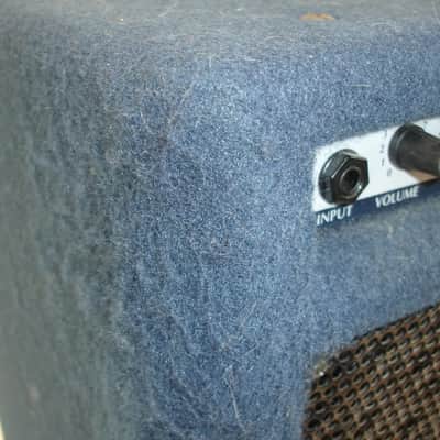 Yorkville Bass Master 100 Legacy Series 100-Watt 1x15" Bass Amp image 5