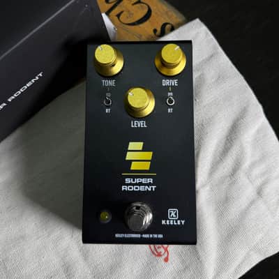 Keeley Super Rodent Overdrive and Distortion Guitar Effects Pedal image 1