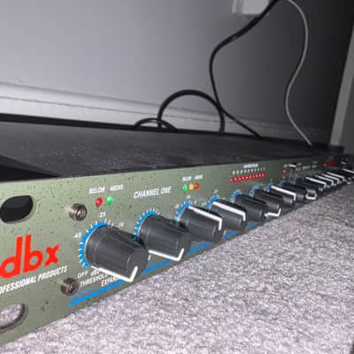 dbx 166XL Stereo Compressor / Limiter / Gate 2000s - Black image 2
