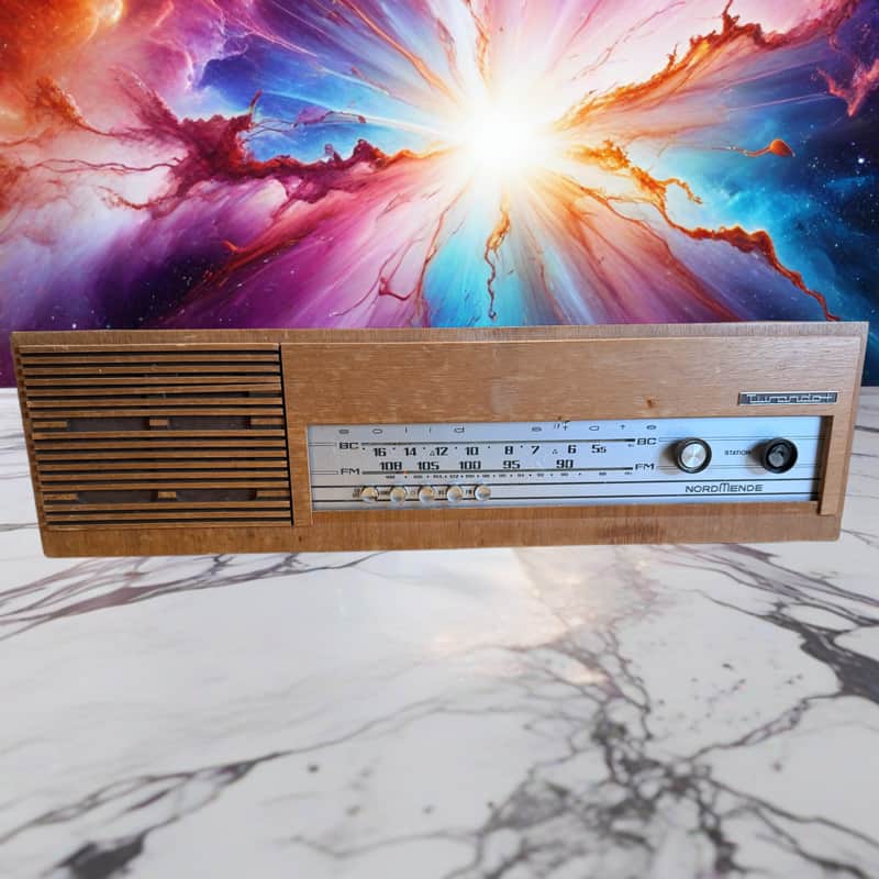 NORDMENDE SPECTRA "C" PHONIC AM/FM TABLETOP RADIO 1960s Germany - Works Great image 1