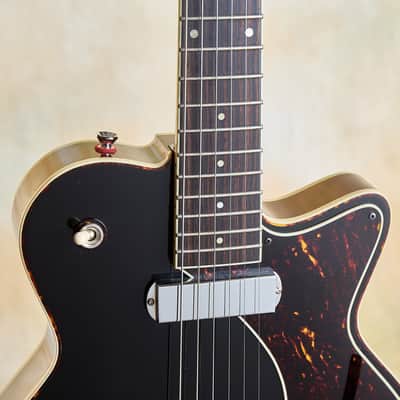 Yanuziello Black Top Deluxe, 2021 image 9
