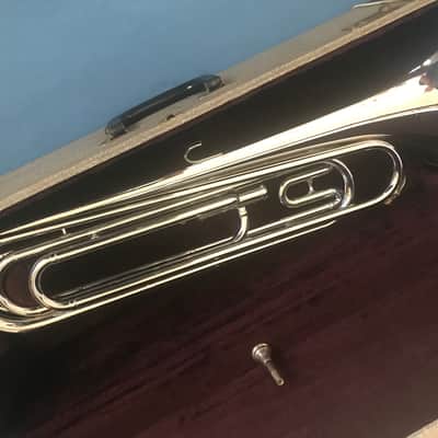 Getzen Single valve tenor bugle Mid ‘60’s - Silver / Chrome image 6
