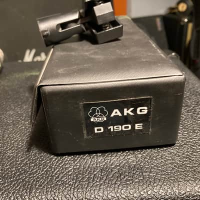 AKG D190E Vintage Dynamic Microphone image 2
