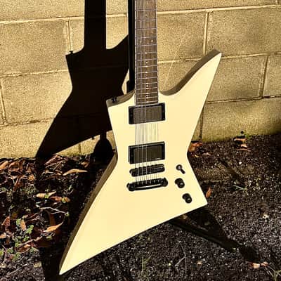ESP LTD EX-401 SW 2023 - Snow White image 13