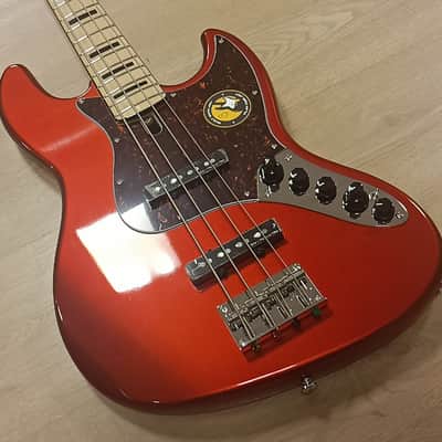 Marcus Miller V7 Vintage Swamp Ash 4 BMR - Bright Metallic Red image 2