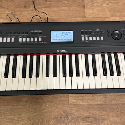 Yamaha NP-V80 Keyboard; Serial No BBRO01033 | Second Hand image 3