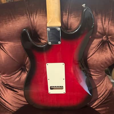 G&L Tribute Legacy Electric Guitar w/ Bag - Red Burst (Pre-Owned) image 5
