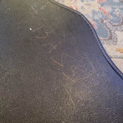 Vintage Black Chipboard Offset Electric Bass Guitar Case - 1960s? 1970s? Fits Fender and Ric image 2