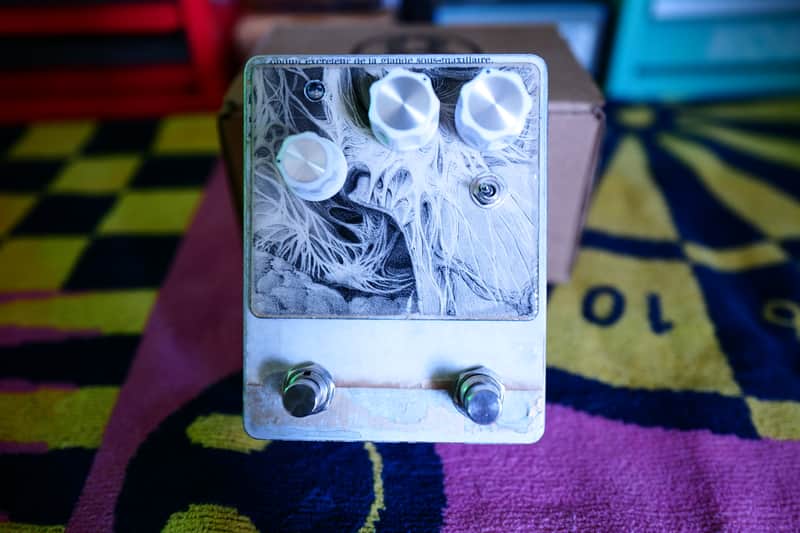 Baltimore Sonic Research Institute Wikipedia List of Unusual Articles - VB-2 Vibrato - Relic Music Justin Hock Edition - Relic image 1