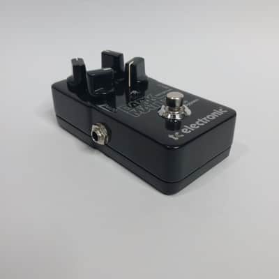 TC Electronic Dark Matter Distortion with Box image 3