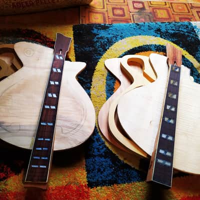 PeaceQ Custom Deluxe Goldfoil Flame Sunburst image 9