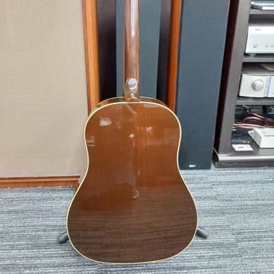 GIBSON CUSTOM SHOP J-45 Acoustic Guitar Classic Design image 8